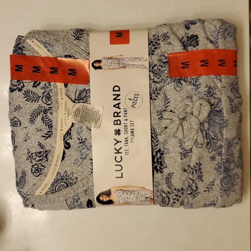 Pajama set